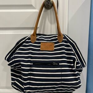Abercrombie & Fitch Large Tote Bag in Navy Blue and White